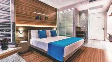 Hotel Carine Kumbor Superior