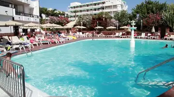 Hotel Caserio