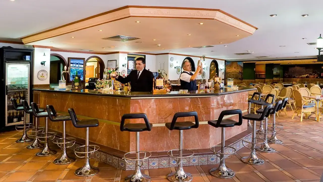 Hotel Caserio
