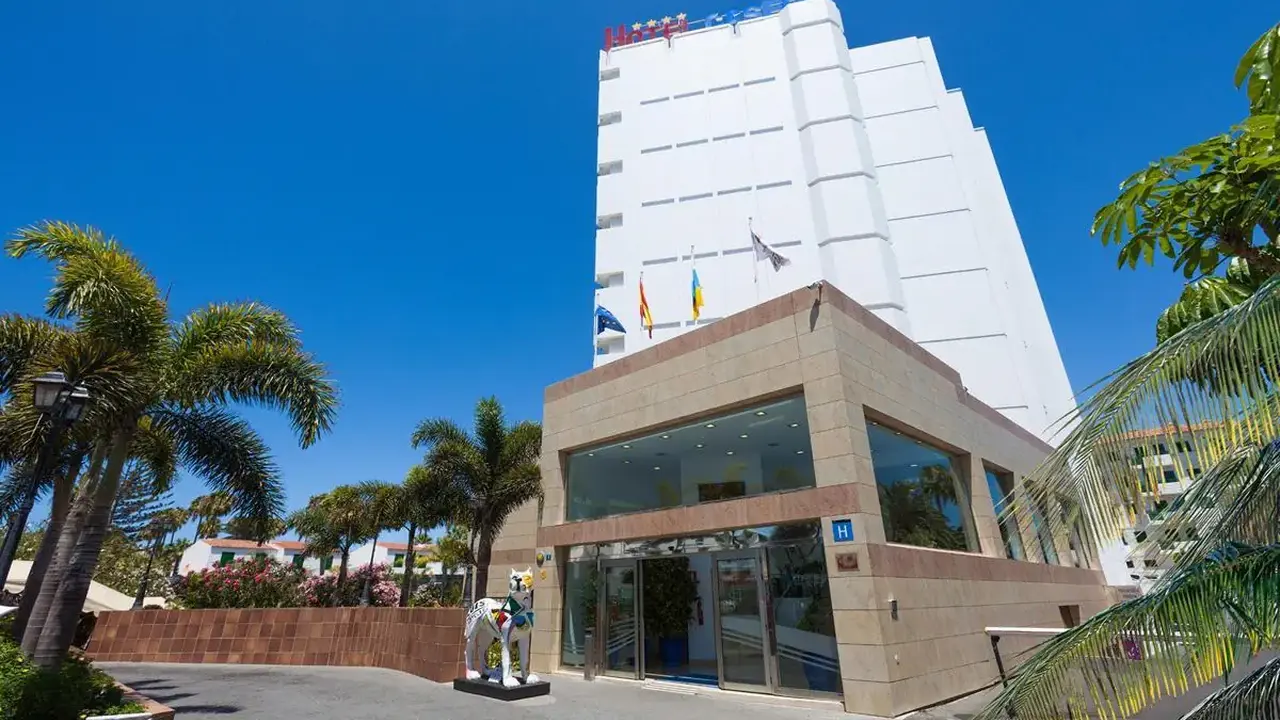 Hotel Caserio
