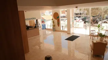 HOTEL CASSANDRA