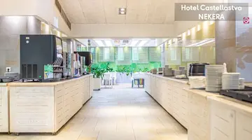 HOTEL CASTELLASTVA