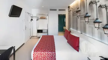 HOTEL CATALONIA AVINYO