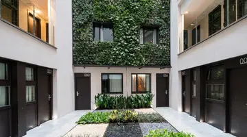 HOTEL CATALONIA AVINYO