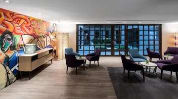 HOTEL CATALONIA AVINYO