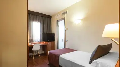 HOTEL CATALONIA CASTELLNOU