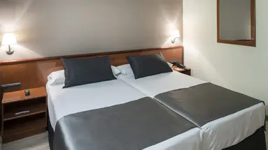 HOTEL CATALONIA CASTELLNOU