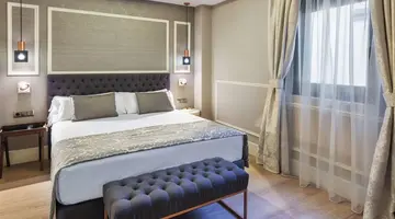 HOTEL CATALONIA LAS CORTES