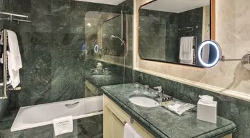 HOTEL CATALONIA LAS CORTES