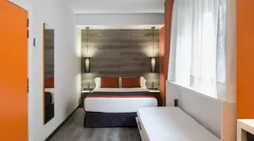 Hotel Catalonia Mikado