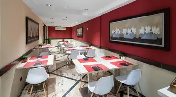 HOTEL CATALONIA MIKADO