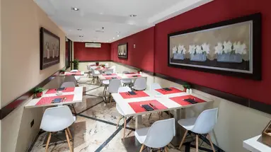 HOTEL CATALONIA MIKADO