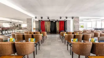 Hotel Catalonia Oro Negro