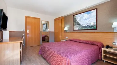 HOTEL CATALONIA PARK GÜELL