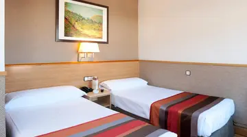 HOTEL CATALONIA PARK GÜELL