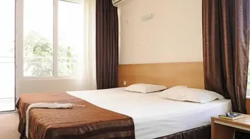 HOTEL CENTRAL