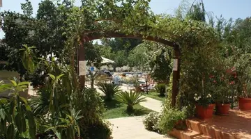 HOTEL CENTRAL