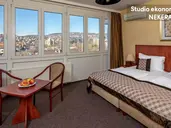 Hotel Charles
