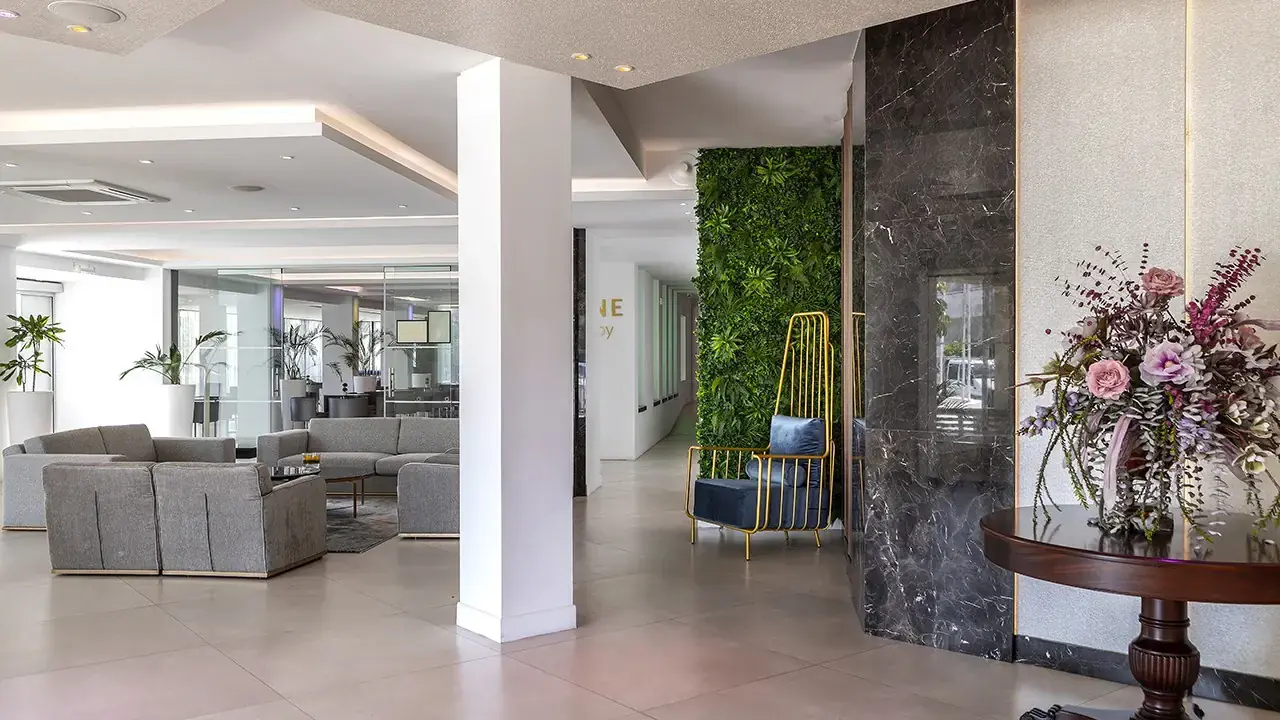 Hotel Christofinia