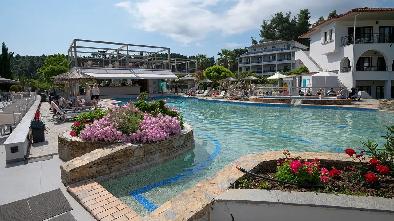 Hotel Chrousso Village