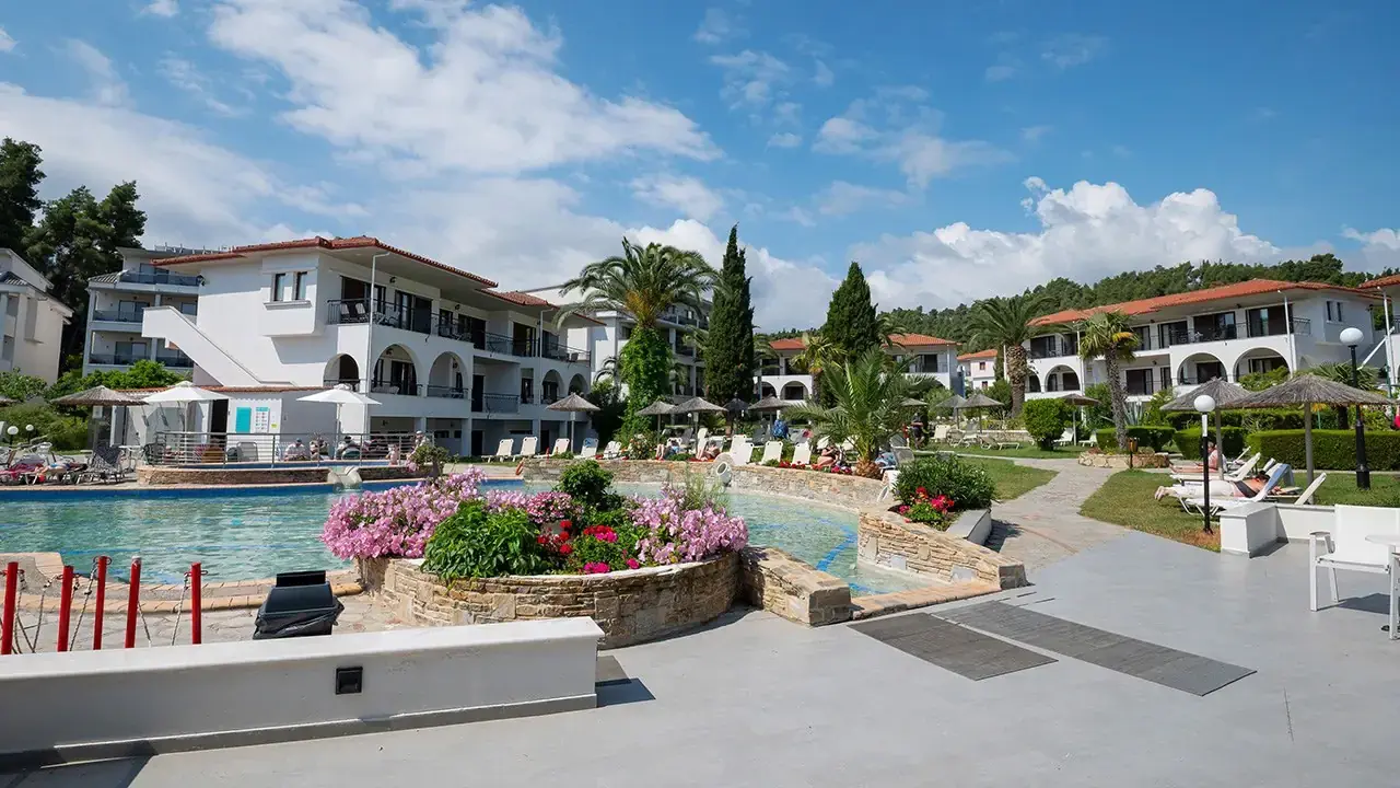 Hotel Chrousso Village