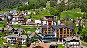 Hotel Ciampedie Luxury Alpine SPA