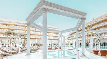 Hotel Cleopatra Palace