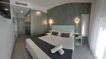 Hotel Clopy Rocamar
