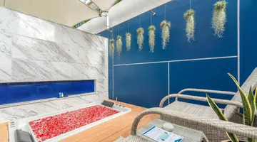 Hotel Clover Patong Phuket