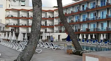 HOTEL CLUMBA