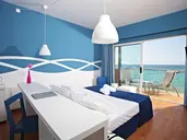 HOTEL CLUMBA