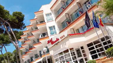 HOTEL CLUMBA