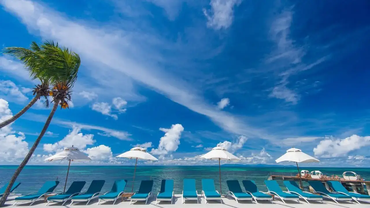 Hotel Coco De Mer & Black Parrot Suites