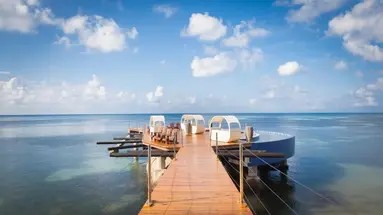 Hotel Coco De Mer & Black Parrot Suites