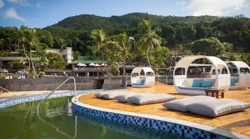 Hotel Coco De Mer & Black Parrot Suites