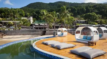 Hotel Coco De Mer & Black Parrot Suites