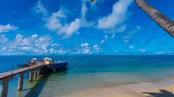 Hotel Coco De Mer & Black Parrot Suites