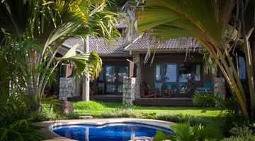 Hotel Coco De Mer & Black Parrot Suites