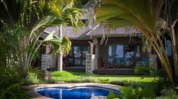 Hotel Coco De Mer & Black Parrot Suites