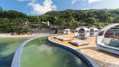 Hotel Coco De Mer & Black Parrot Suites
