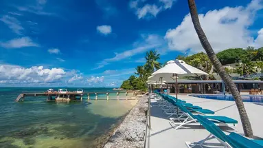 Hotel Coco De Mer & Black Parrot Suites