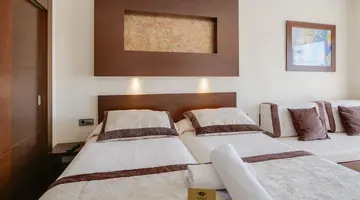 HOTEL CONDESA