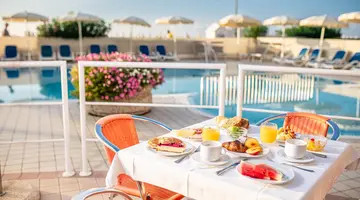 Hotel Condor