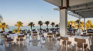 Hotel Constantinos The Great