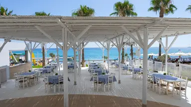 Hotel Constantinos The Great