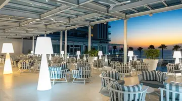 Hotel Constantinos The Great