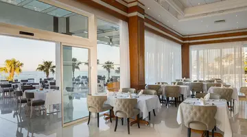 Hotel Constantinos The Great