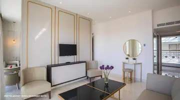 Hotel Constantinos The Great