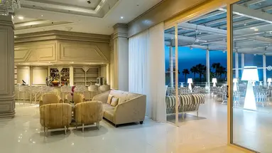 Hotel Constantinos The Great