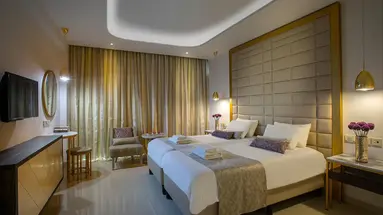 Hotel Constantinos The Great